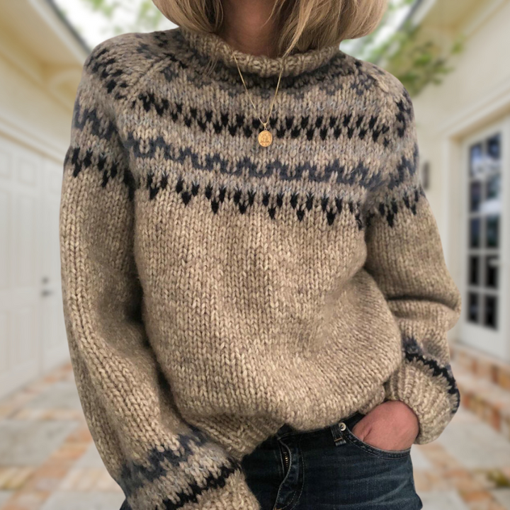 Helga™ - Handcrafted Icelandic Jumper