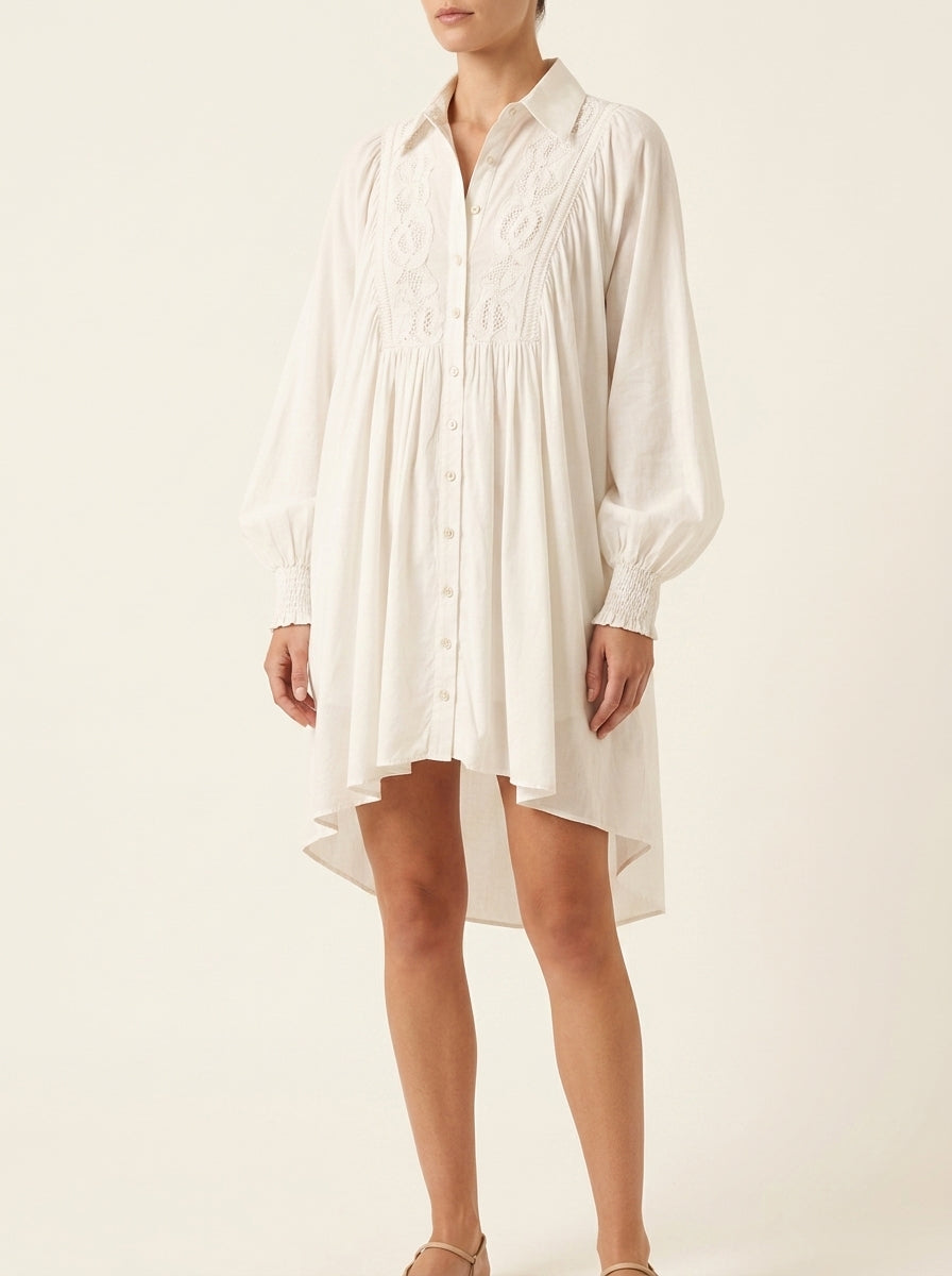 Retro-style Lace Irregular Hem Long-sleeved Mini Dress