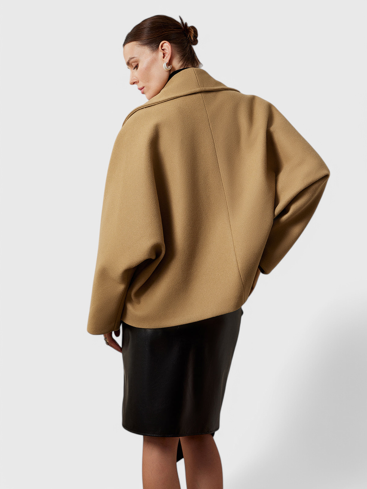 Helena Oversized Tweed Coat with Relaxed Silhouette